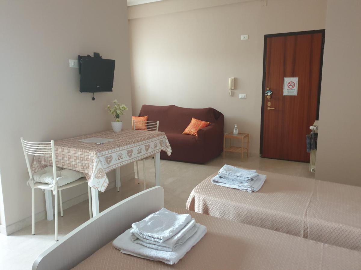 A "Casa Inn-Centro" Monolocale CTA Exterior photo